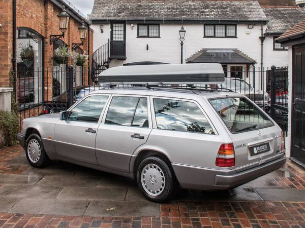 Mercedes-Benz 300 TE 4-Matic 1991 88130