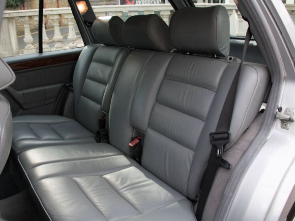 Mercedes-Benz 300 TE 4-Matic 1991 88140