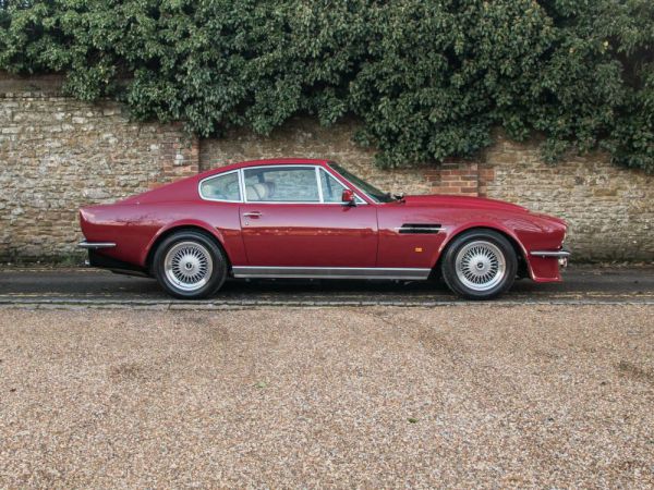 Aston Martin V8 Vantage X-Pack 1989 88156