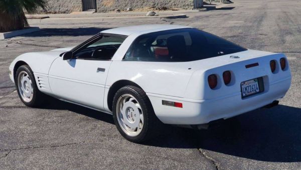Chevrolet Corvette 1992 90261