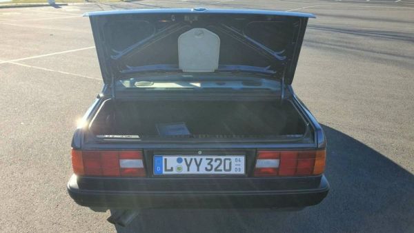 BMW 320i 1990 108495