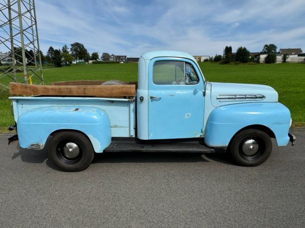 Ford F-1 "Woody" 1951 83085
