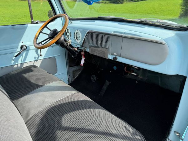 Ford F-1 "Woody" 1951 83091