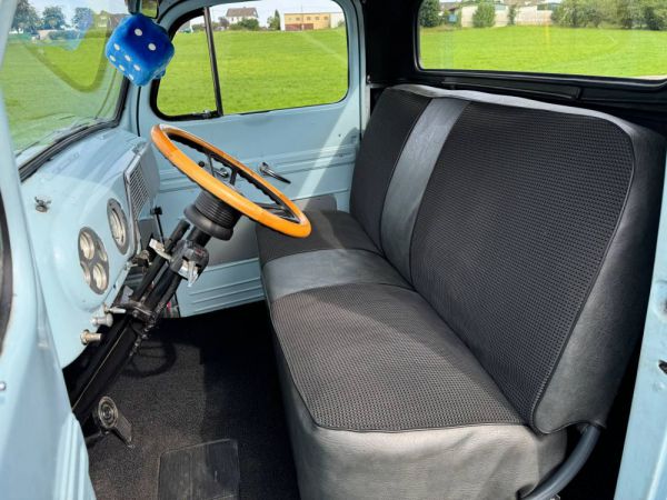 Ford F-1 "Woody" 1951 83092