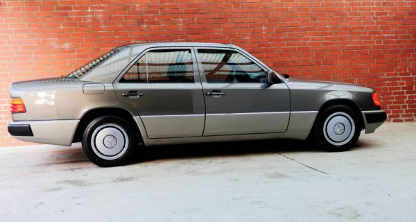 Mercedes-Benz 230 E 1991 79295