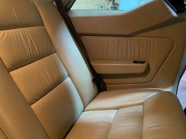 Mercedes-Benz 300 CE 1991 106162