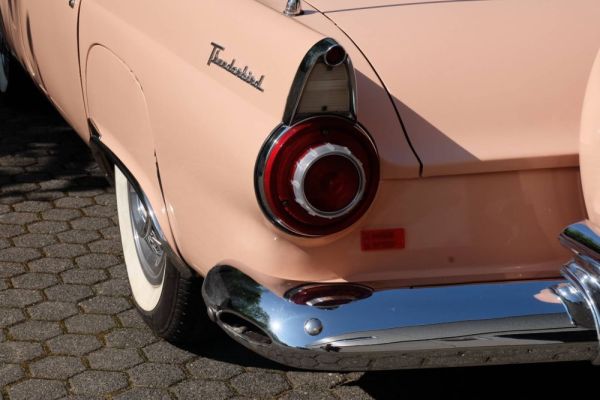 Ford Thunderbird 1956 122895