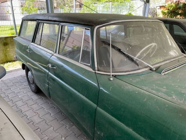 Mercedes-Benz 200 D Universal 1967 88112