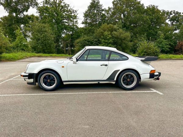 Porsche 911 Carrera 3.2 (WTL) 1985 120380