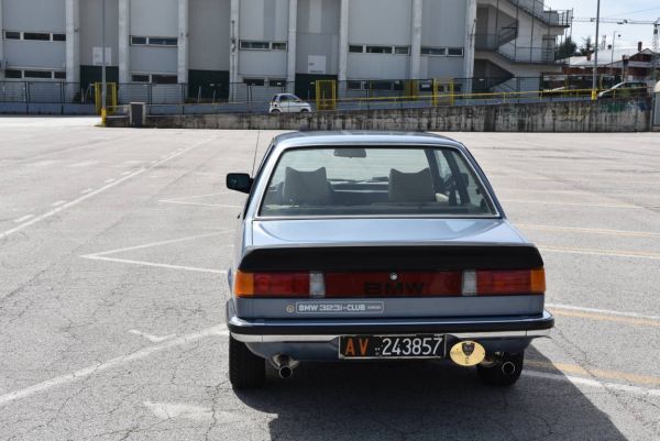 BMW 323i 1980 115786