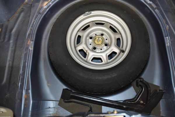 BMW 323i 1980 115791