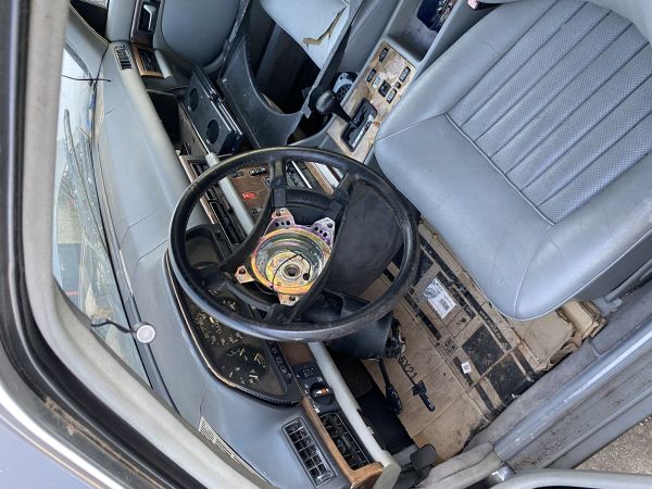 Mercedes-Benz 560 SEL 1980 115808