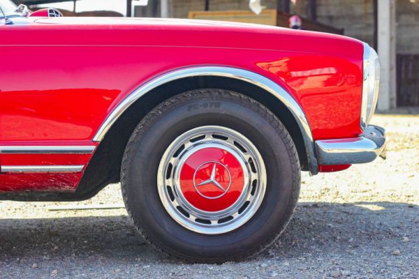 Mercedes-Benz 230 SL 1964 29040