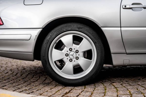 Mercedes-Benz SL 320 1998 29079