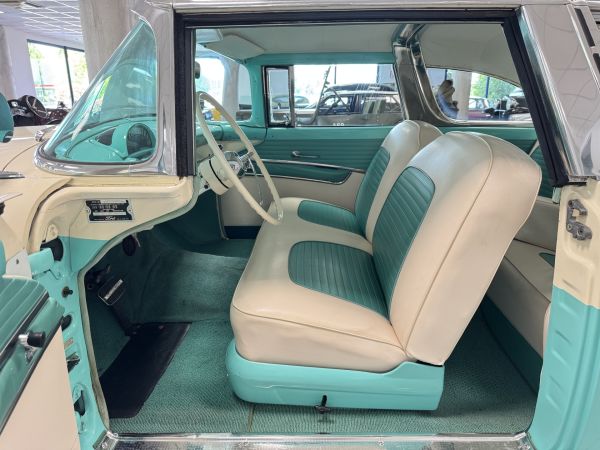 Ford Fairlane 1955 116083