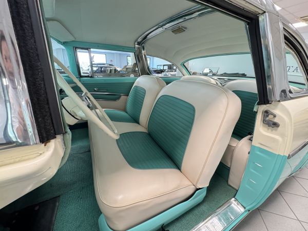 Ford Fairlane 1955 116084