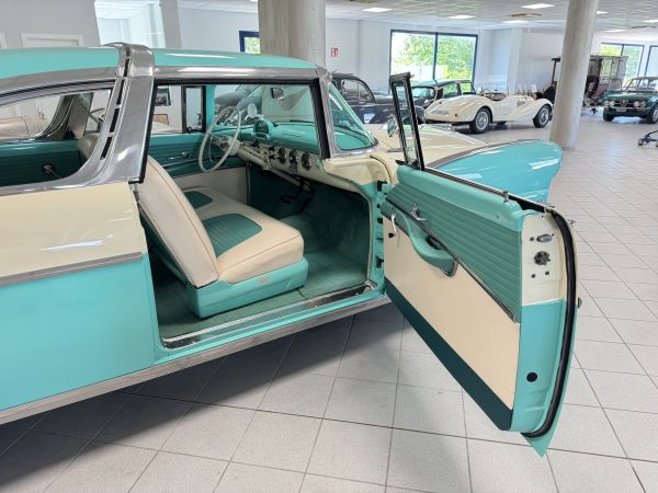 Ford Fairlane 1955 116088