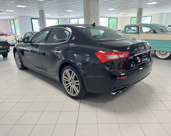 Maserati Ghibli 2016 116149