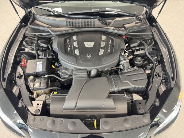 Maserati Ghibli 2016 116157