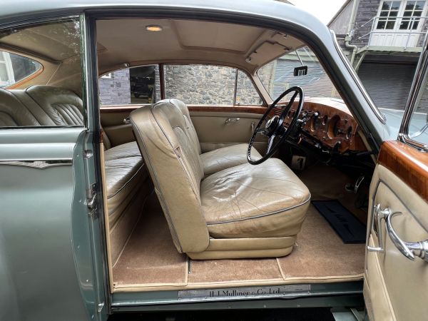 Bentley R-Type Continental 1955 132136