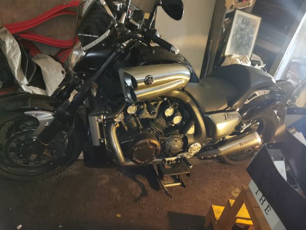 Yamaha VMAX 1700 2009 132143