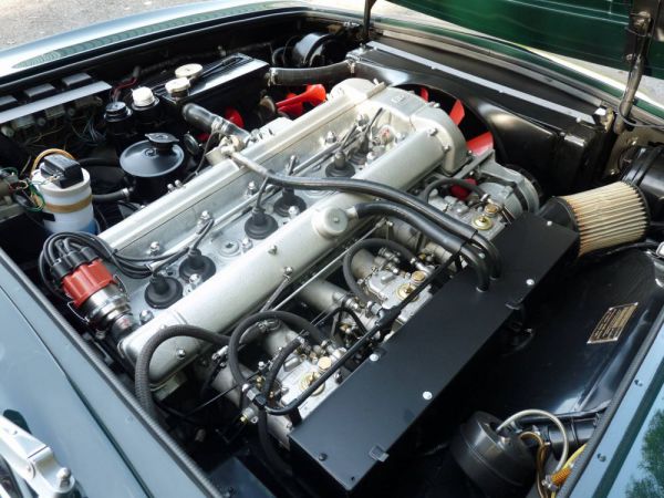 Aston Martin DBS Vantage 1970 31025