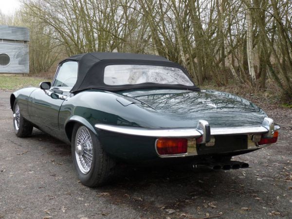 Jaguar E-Type V12 1972 31087