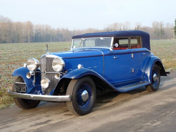Nash Ambassador 8 1932