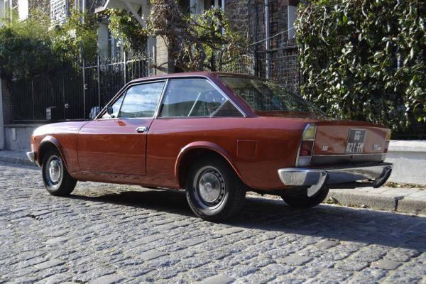 Fiat 124 Sport Coupe 1973 75418
