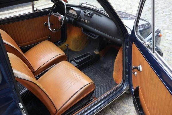Fiat 500 L 1971 123535