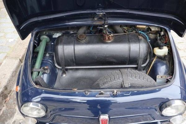 Fiat 500 L 1971 123536