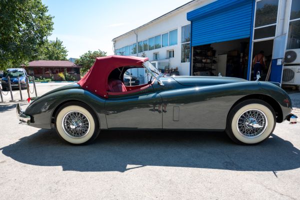Jaguar XK140 SE Roadster open two-seater 1955 132707