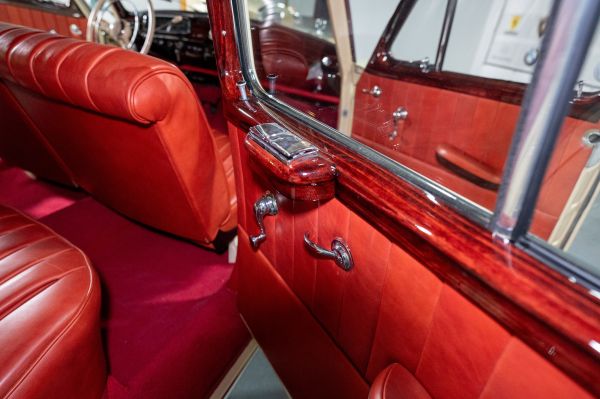 Mercedes-Benz 220 S 1958 132733