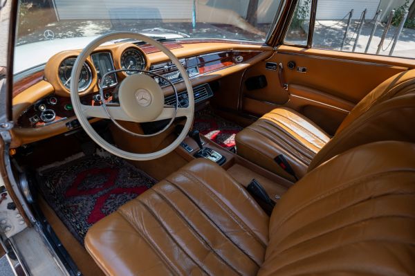 Mercedes-Benz 280 SE 1971 132763