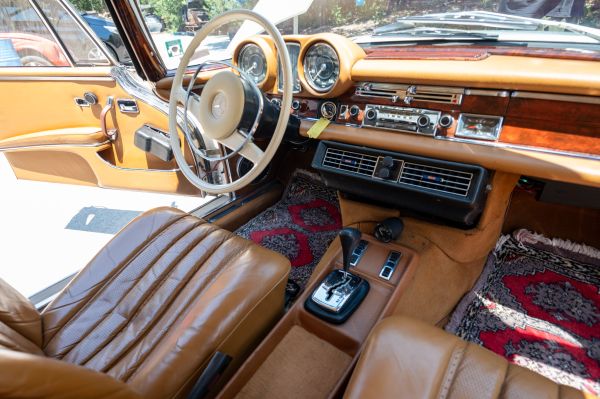 Mercedes-Benz 280 SE 1971 132764