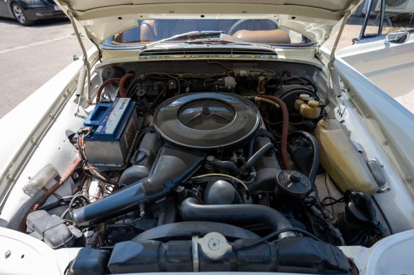 Mercedes-Benz 280 SE 1971 132766