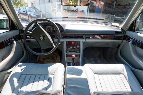 Mercedes-Benz 380 SEL 1982 132784