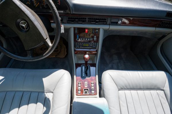 Mercedes-Benz 380 SEL 1982 132786