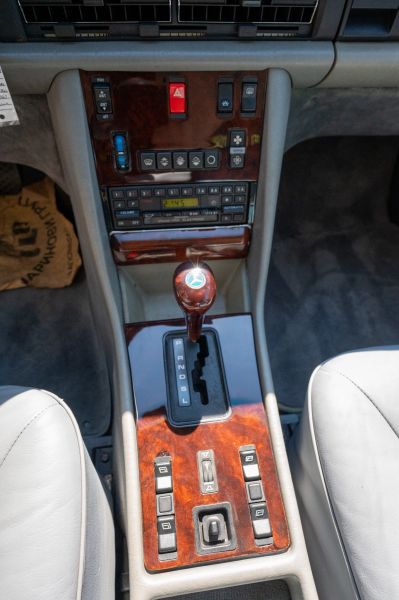 Mercedes-Benz 380 SEL 1982 132790