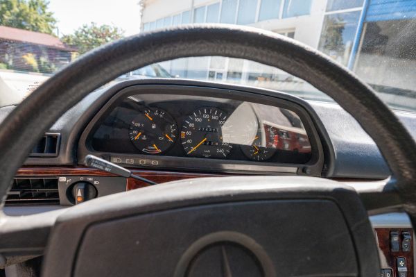 Mercedes-Benz 500 SEC (W126) S1 1985 132798