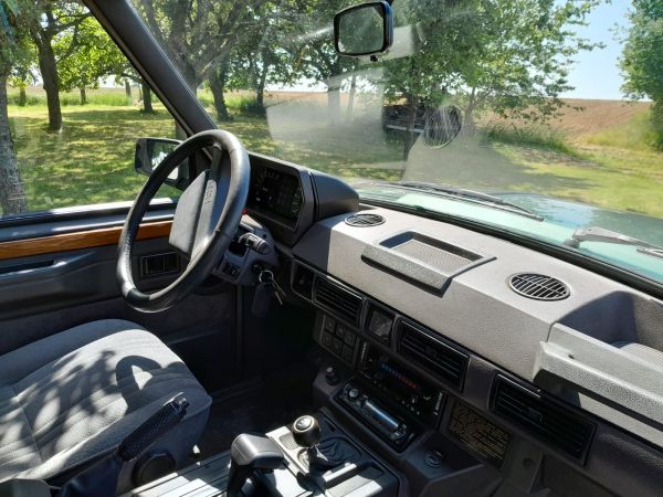 Land Rover Range Rover Classic Vogue EFI 1989 132729