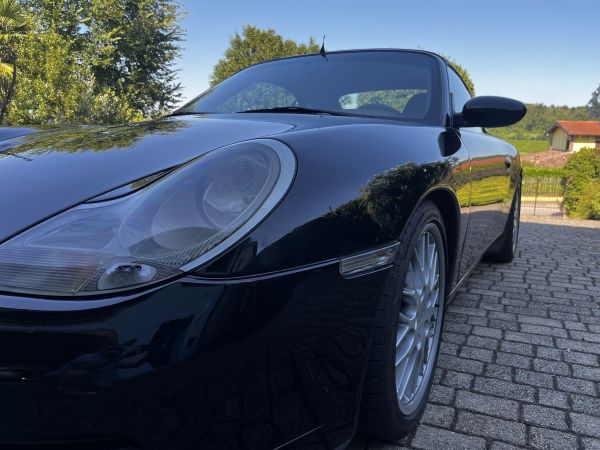 Porsche 911 Carrera 3.0 2001