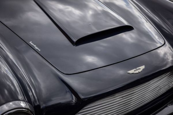 Aston Martin DB 4 1962 123117