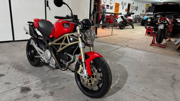 Ducati Monster 900 2013 134344