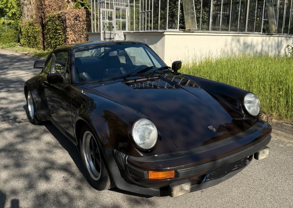 Porsche 930 Turbo 3300 1980