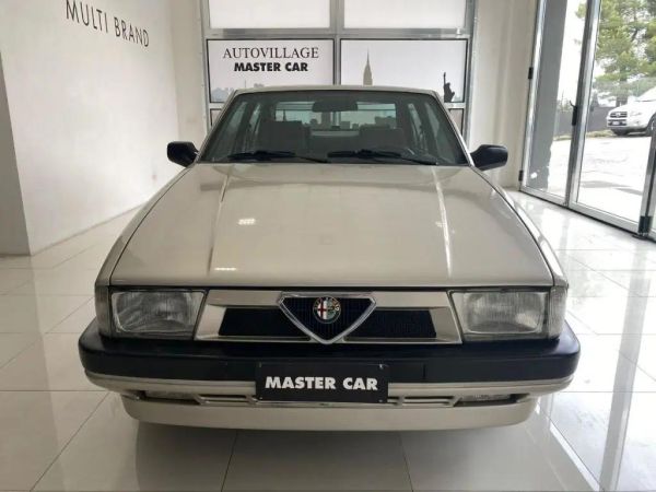 Alfa Romeo 75 2.0 Twin Spark 1988 134456