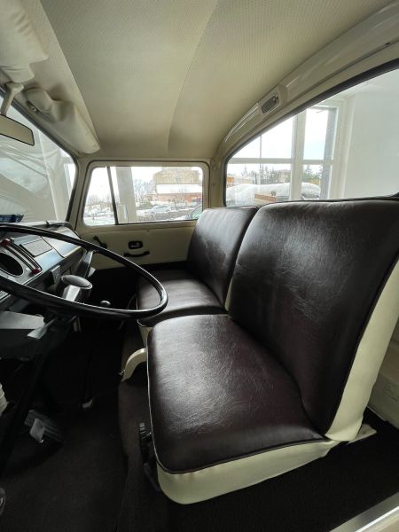 Volkswagen T2b pickup 1972 134782