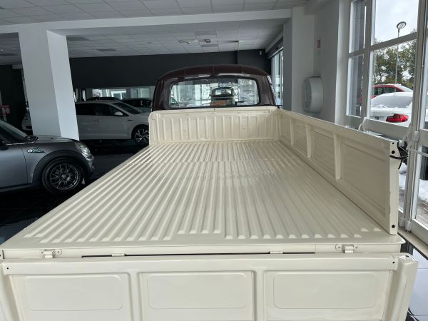 Volkswagen T2b pickup 1972 134783