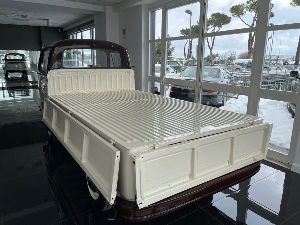 Volkswagen T2b pickup 1972 134784