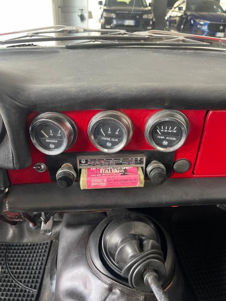 Alfa Romeo DUETTO OSSO DI SEPPIA 1968 134840